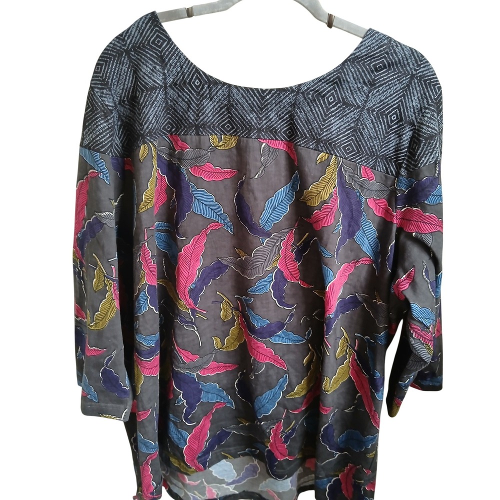 NWT Ulla Popken Women's‎ Gray Leaf Print Tunic Top 24/26